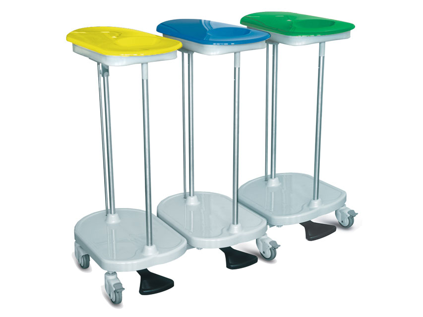 Pedal-operated 3-bag TROLLEY