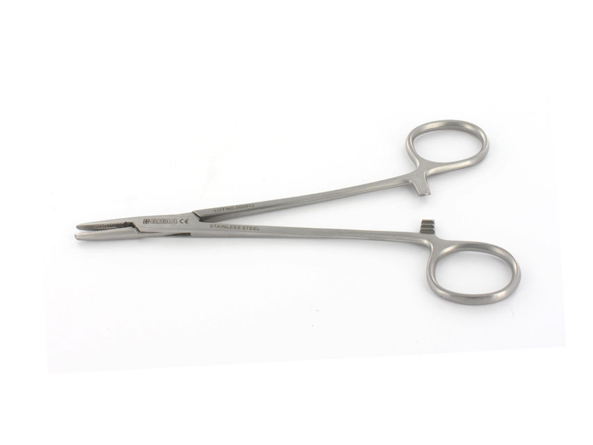 CRILE WOOD NEEDLE HOLDER - 15 cm