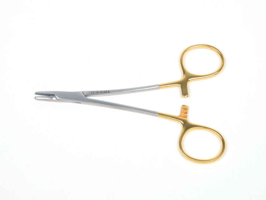 DERF C.T. NEEDLE HOLDER - 12 cm